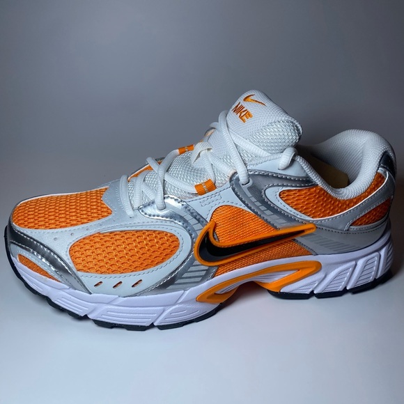 Brand New with box🔥🔥🔥Nike Men's size 9.5 - Picture 3 of 10